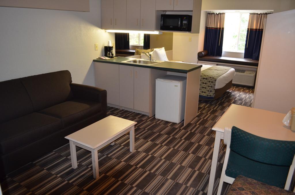 Stay Express Inn And Suites Atlanta Union City Dış mekan fotoğraf